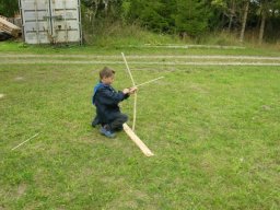 Spejder med bue og pil